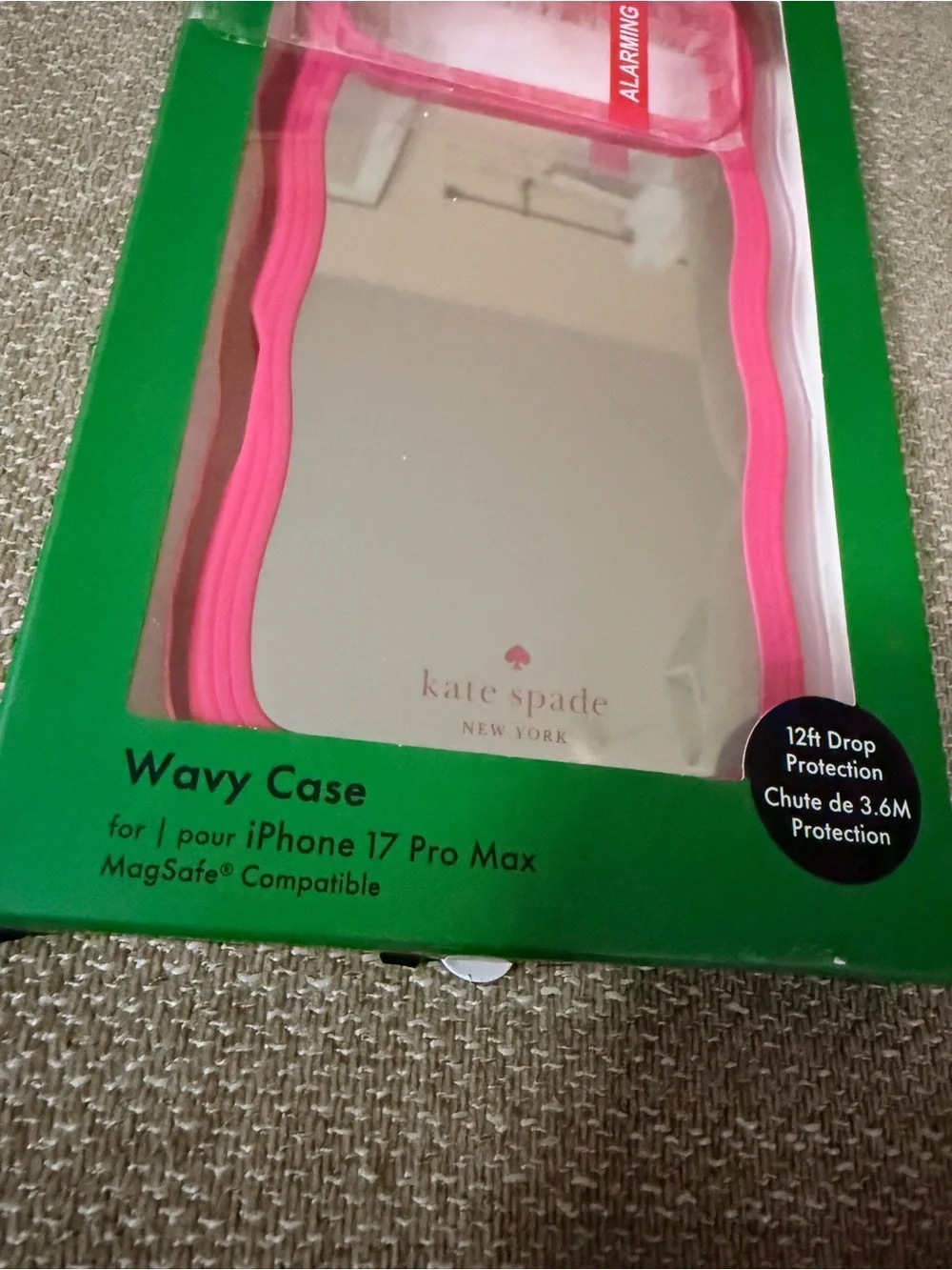 kate spade wavy bumper